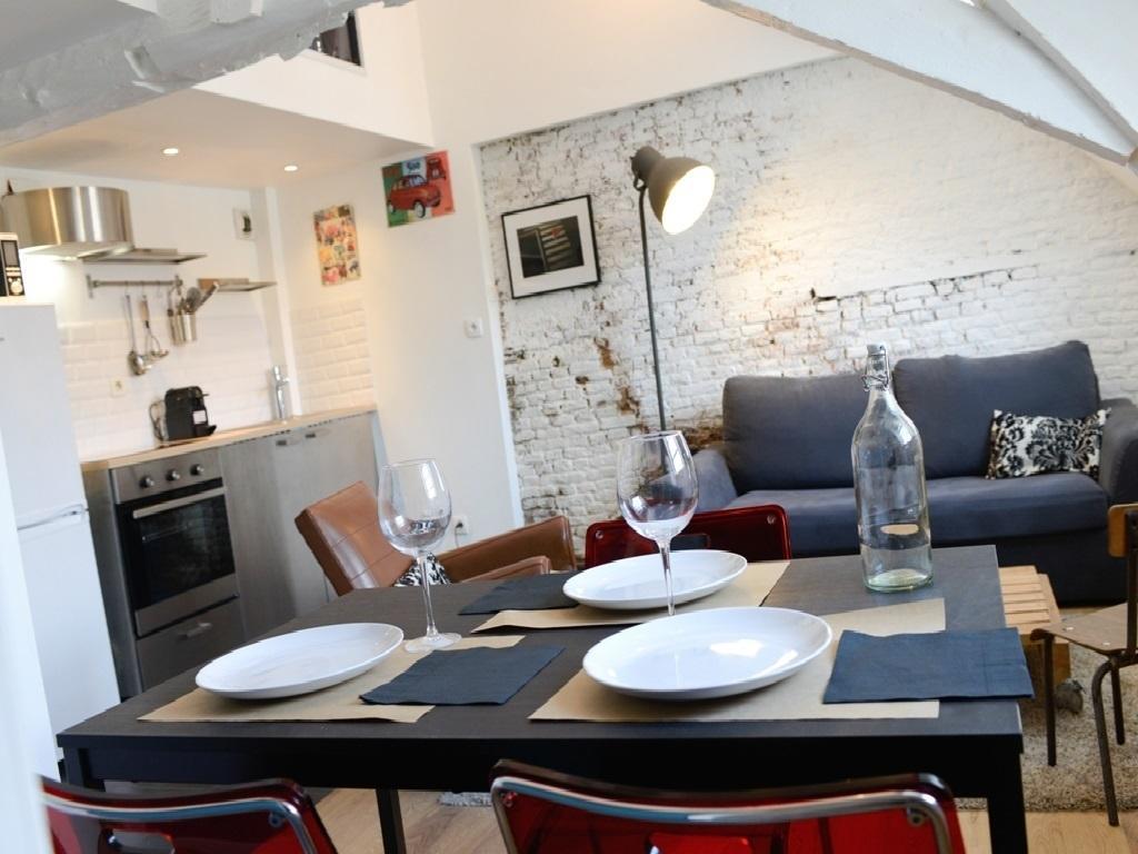 Souvenirs Vieux Lille Apartment 2 Chambres 24H24H Access Bilik gambar